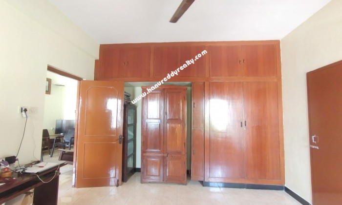 2 BHK Flat for Sale in Royapettah