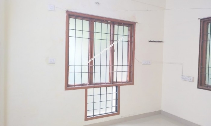 2 BHK Flat for Sale in Thiruvanmiyur