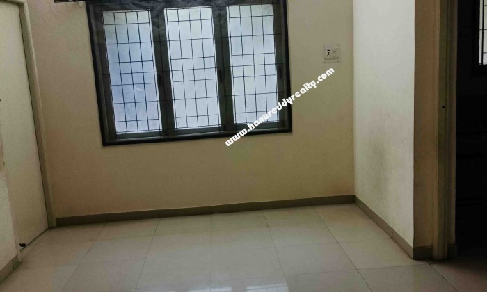 2 BHK Flat for Sale in Bharathi Park