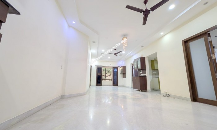 3 BHK Flat for Sale in Raja Annamalaipuram