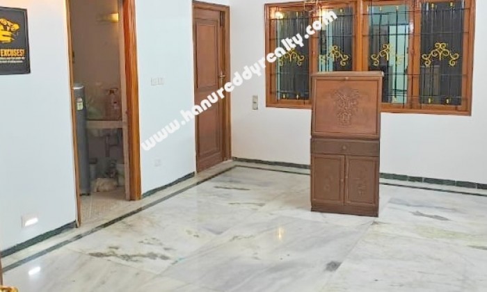 3 BHK Flat for Sale in Raja Annamalaipuram