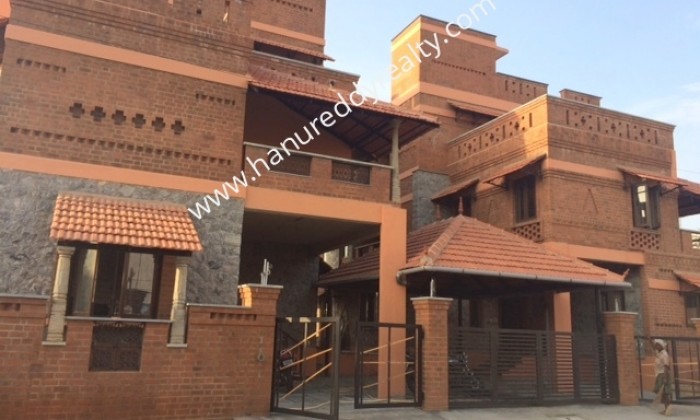 8 BHK Villa for Rent in Neelankarai