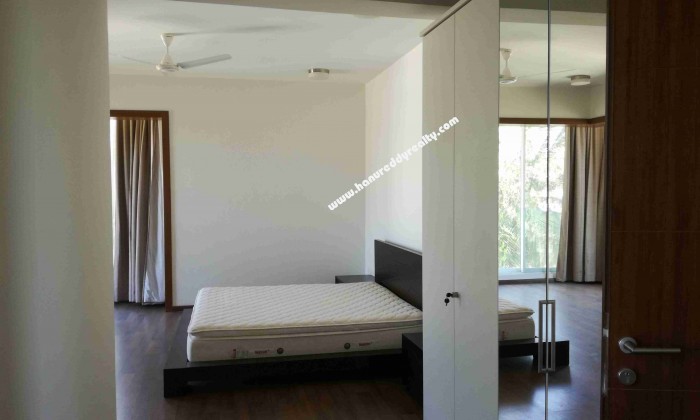 4 BHK Flat for Rent in Yemalur