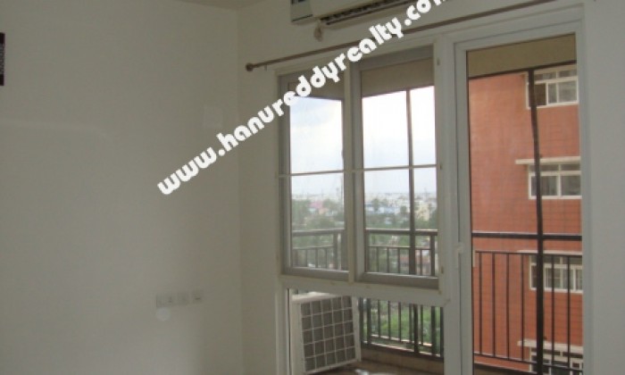 4 BHK Flat for Sale in Porur