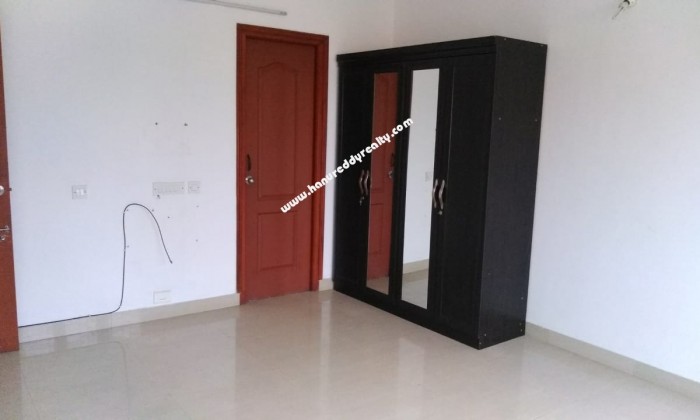 3 BHK Flat for Rent in Avinashi Road