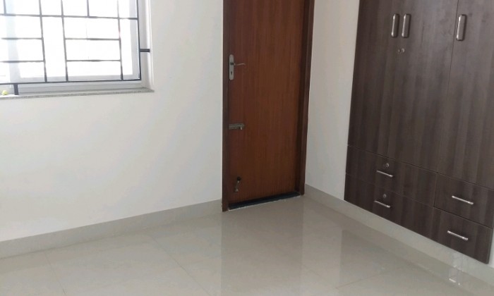 2 BHK Flat for Rent in Anna Nagar East
