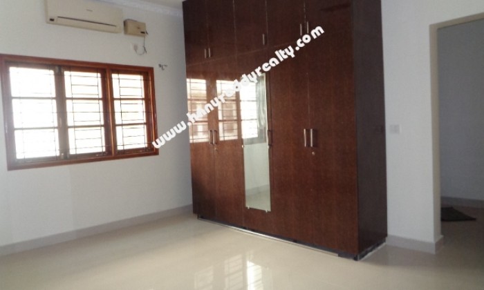 4 BHK Villa for Rent in Iyyappanthangal