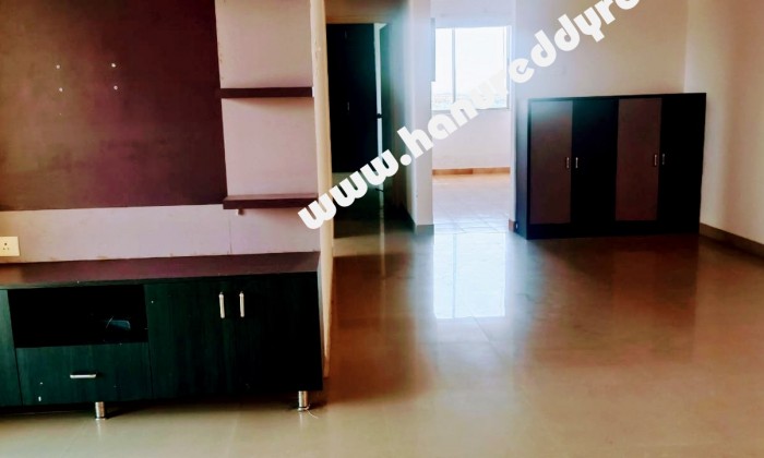 3 BHK Flat for Sale in Industrial Suburb