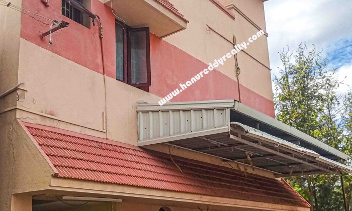 4 BHK Row House for Sale in Vilankurichi