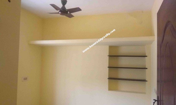 4 BHK Row House for Sale in Vilankurichi
