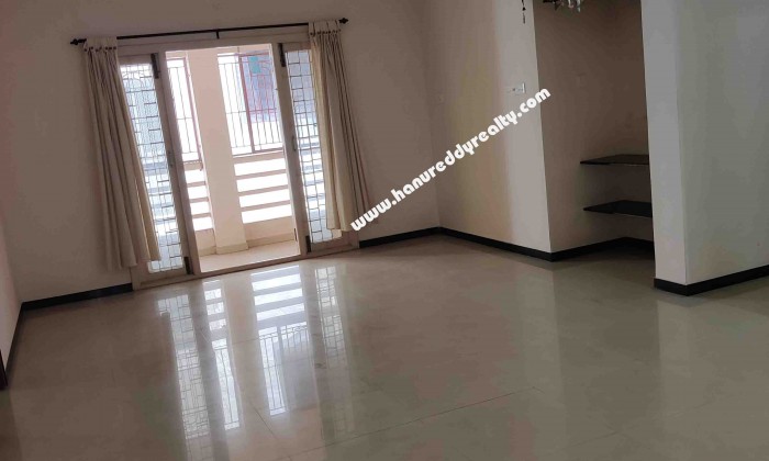 2 BHK Flat for Rent in R S Puram