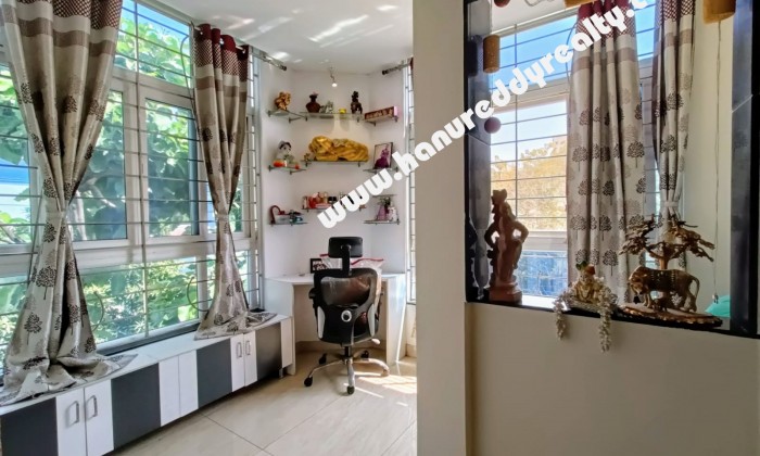  BHK Penthouse for Sale in Mogappair East